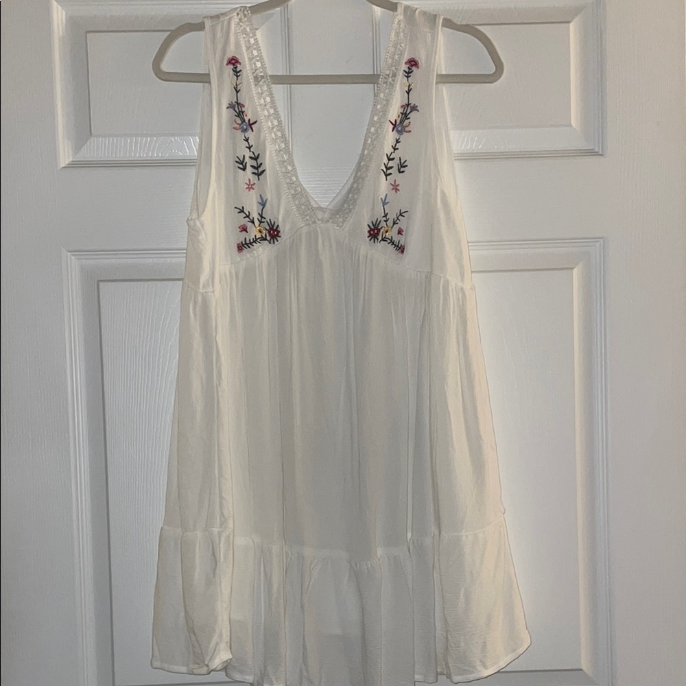 Embroidered White Sleeveless Dress